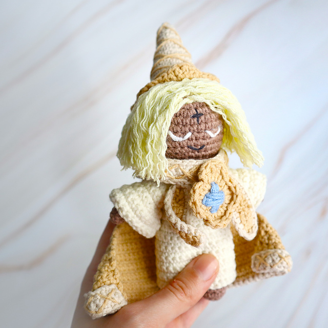 Ravelry: Vanilla Cookie Wizard pattern by Gabriela Krasteva