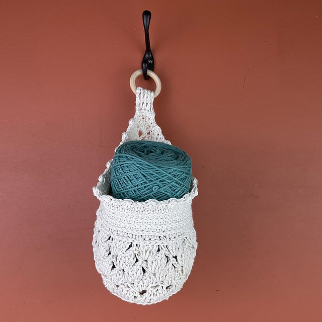 Doily Hanging Basket