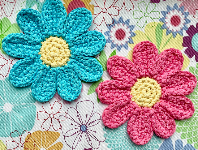 Easy Daisy Coaster