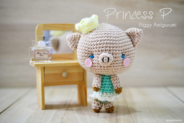 Piggy Amigurumi Princess P