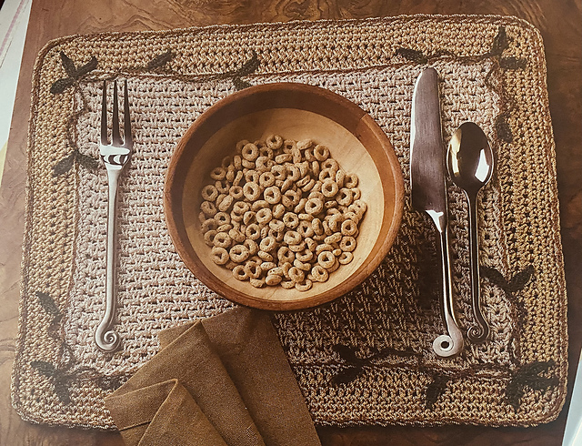 Trailing Vines Place Mat