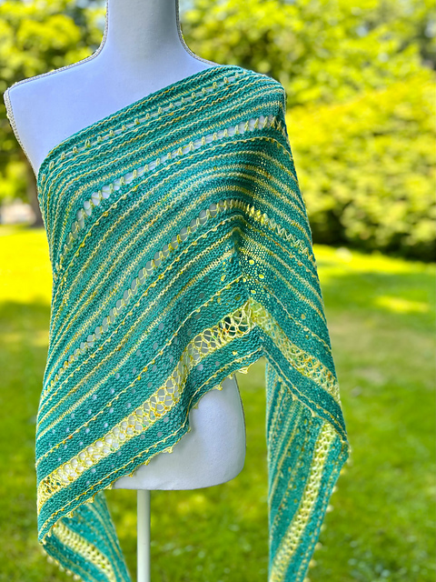Tippy Tree Shawl
