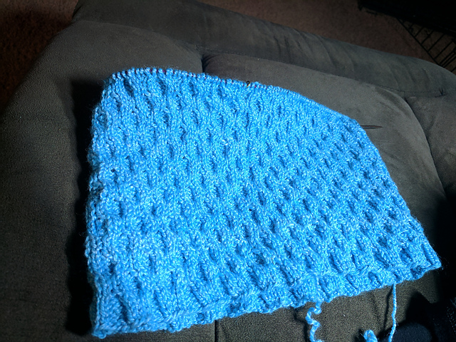 Honeycomb cowl