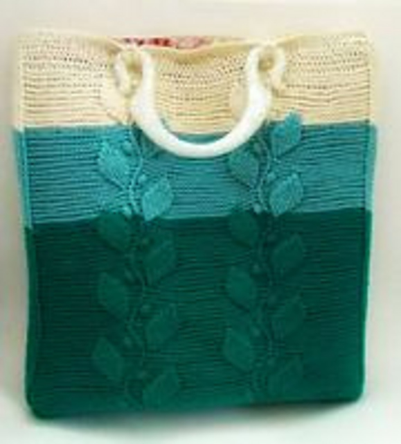 3d bag with leaves