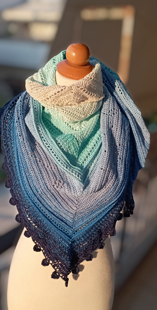 Shawl "Caribbean Sea"
