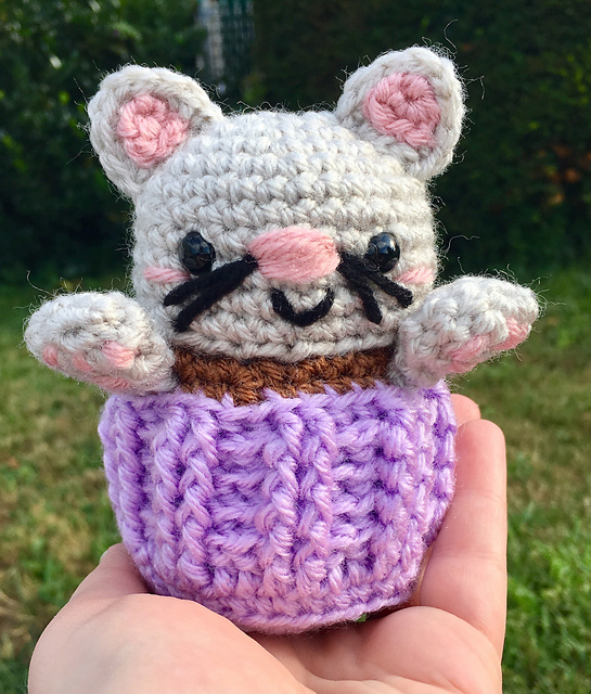 Amigurumi Kitty Cupcake