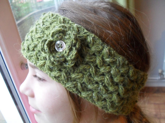 Zigzag Headband with Puffy Flower