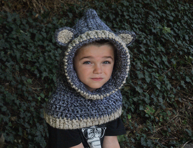 Hooded Wolf Cowl