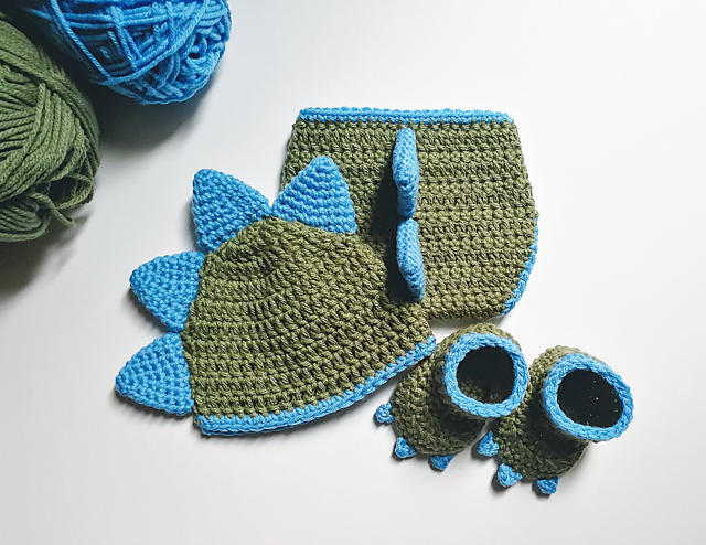Dinosaur Hat, Diaper Cover, and Booties Photo Prop