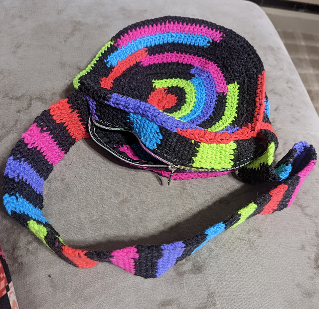Spiral Purse