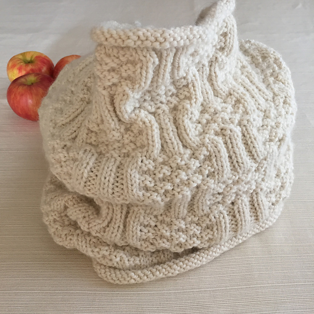 Checkerboard Cowl