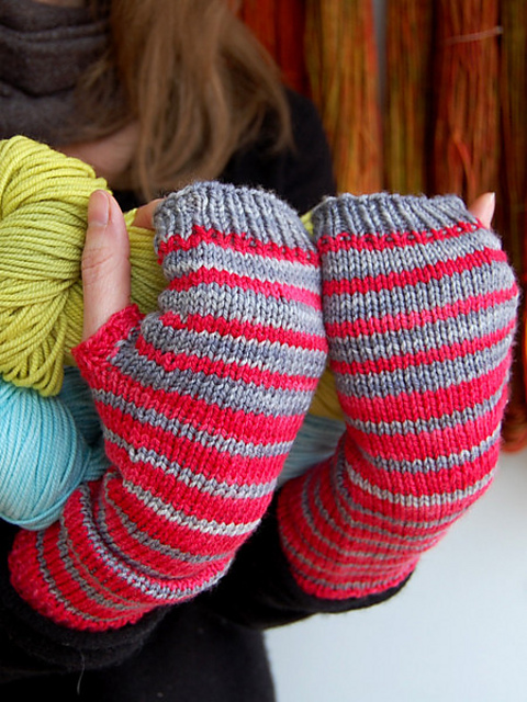 Paintbrush Mitts