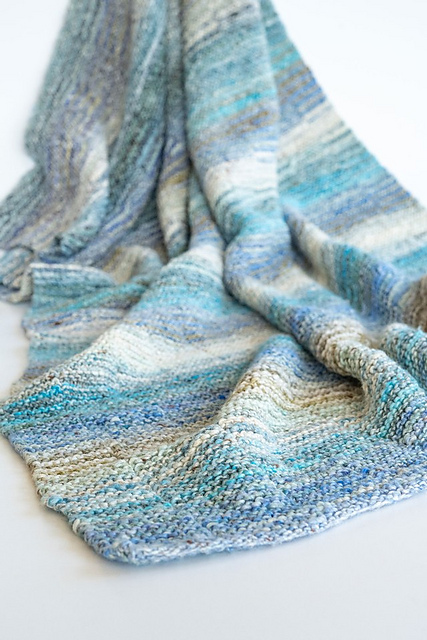 Broken Garter Blanket in Akari