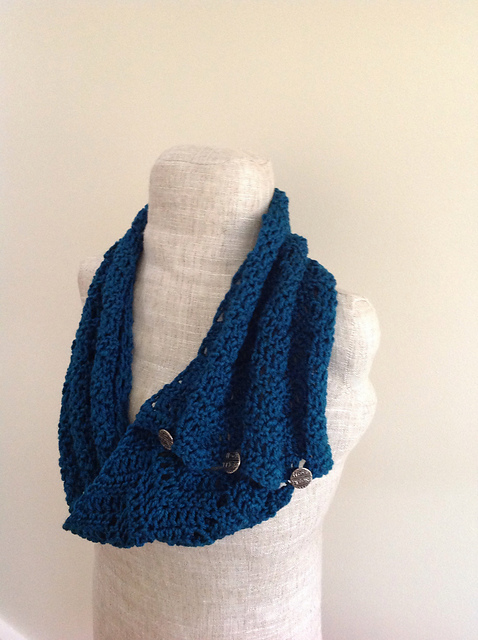Zig Zag Cowl