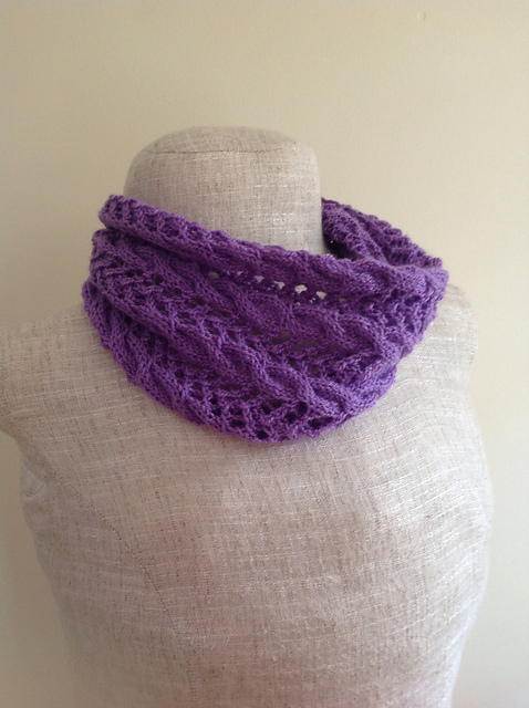 Lacy Lavender Cowl 