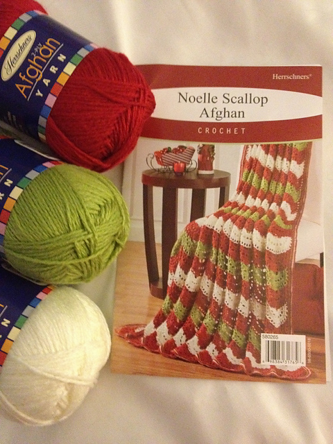 Noelle Scallop Afghan