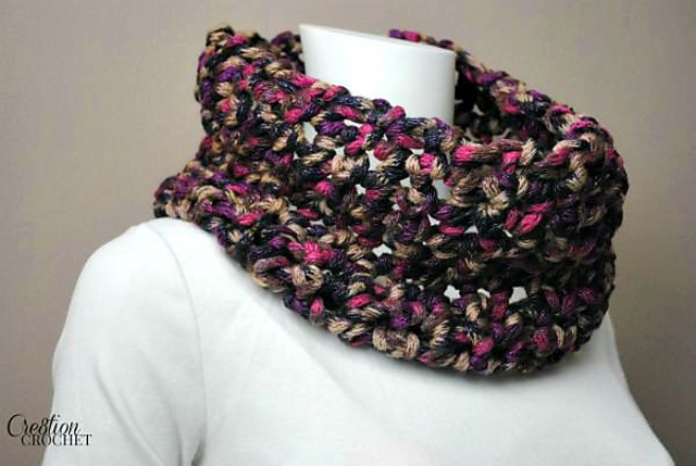 Romantic Twilight Cowl