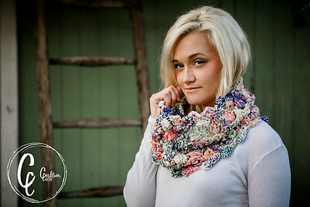 Kaleidoscope Cowl