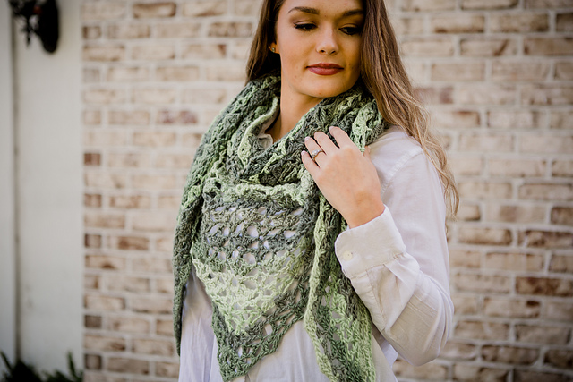 Chroma Shell Shawl