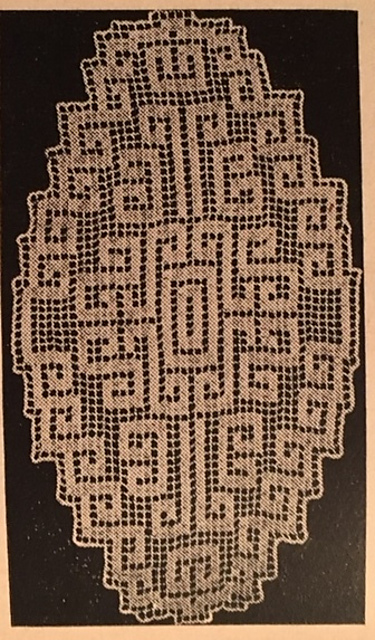 Bread Tray Doily