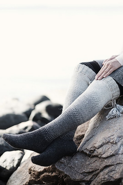 02. Linen stitch socks
