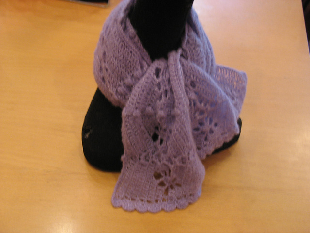 Cashmere Daisy Scarf