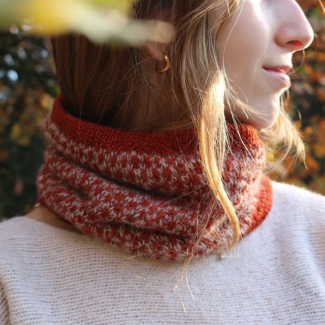 Serrallonga Cowl