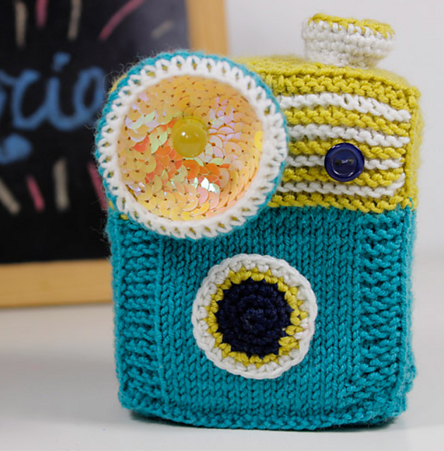 Amigurumi photo Camera (with LEDS)