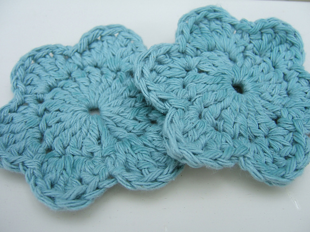 Cornflower Coaster (or Scrubbie)