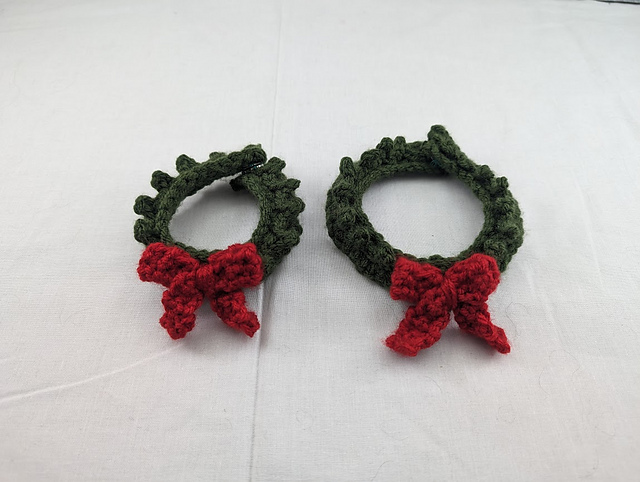 Amigurumi Christmas Wreath