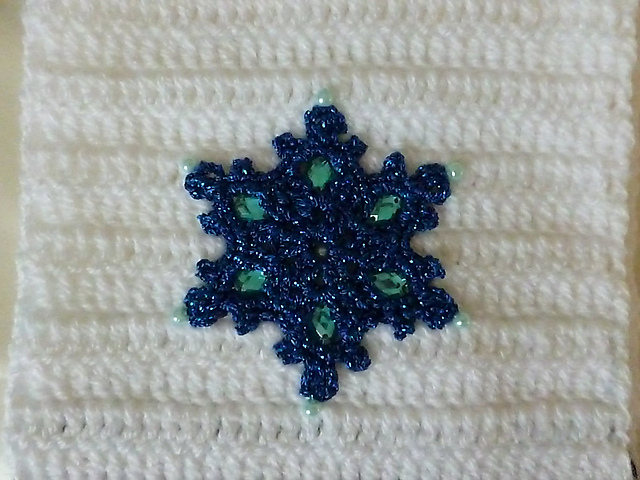 SNOWFLAKE motif