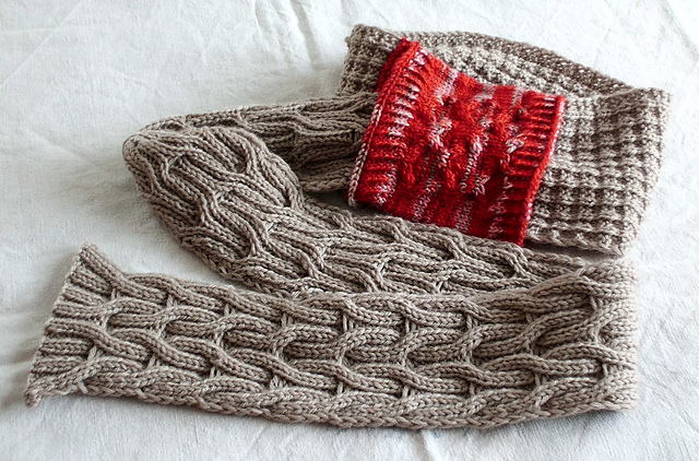 Wishbone Loophole Scarf