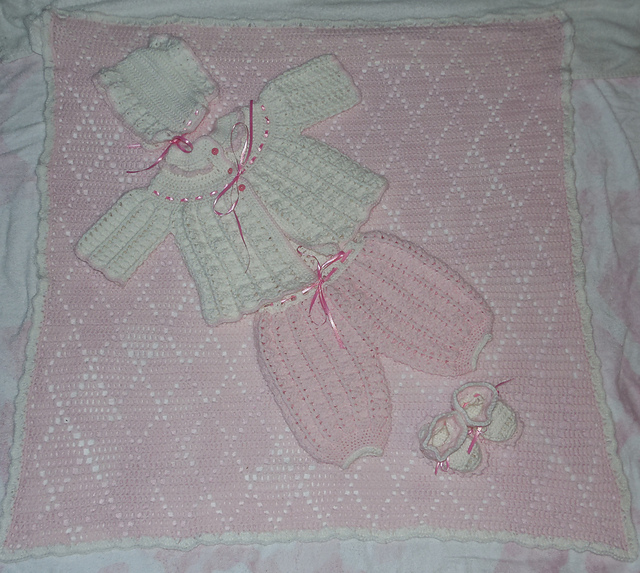 Divine Crochet 4 Piece Outfit JC09A