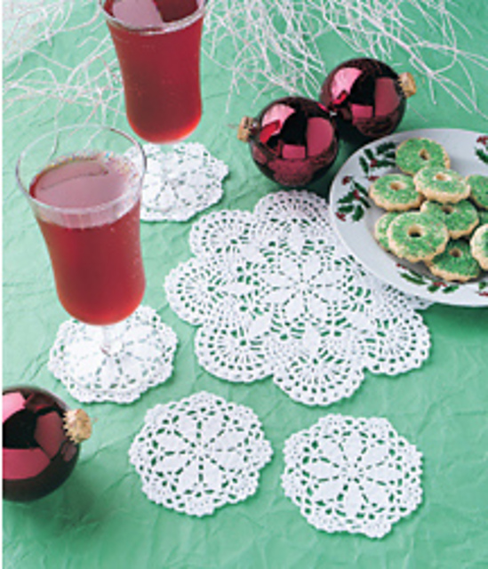 Snowflake Doily & Coasters Kit