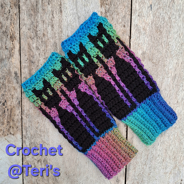Gothic Cats Mosaic Gloves