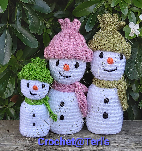 Snowman Standing Ornament