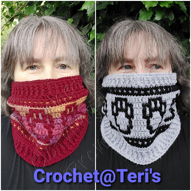 Paw Print Neck Warmer