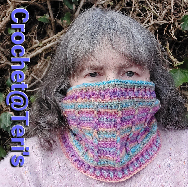 Textured Neck Warmer Cowl