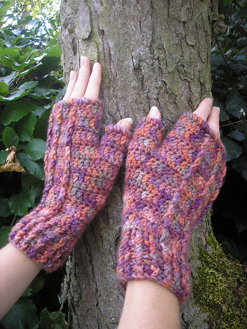 Heather fingerless mitts