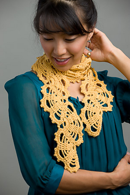 Beatrice Scarf