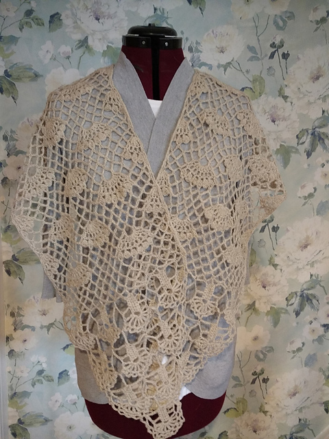 Wee Bonnie Shawl