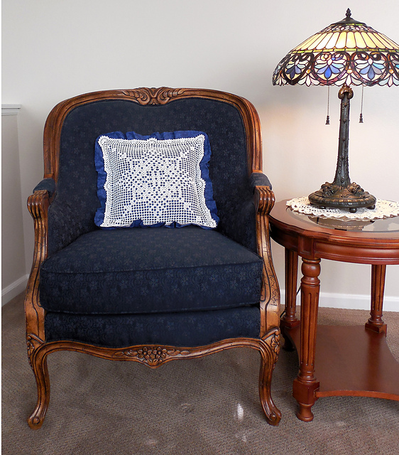 S-Notan Doily