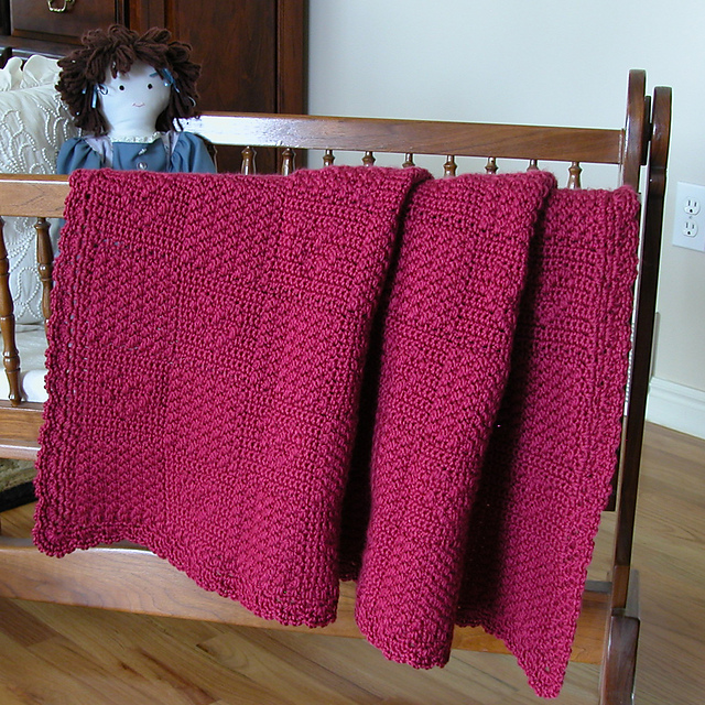 Gingham Hearts Baby Afghan