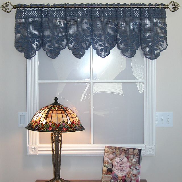 Floral Bouquet Valance
