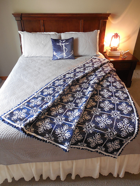 Nautical Snowflakes Afghan
