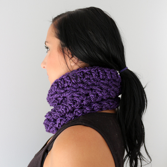 Aubry Textured Neck Cozy