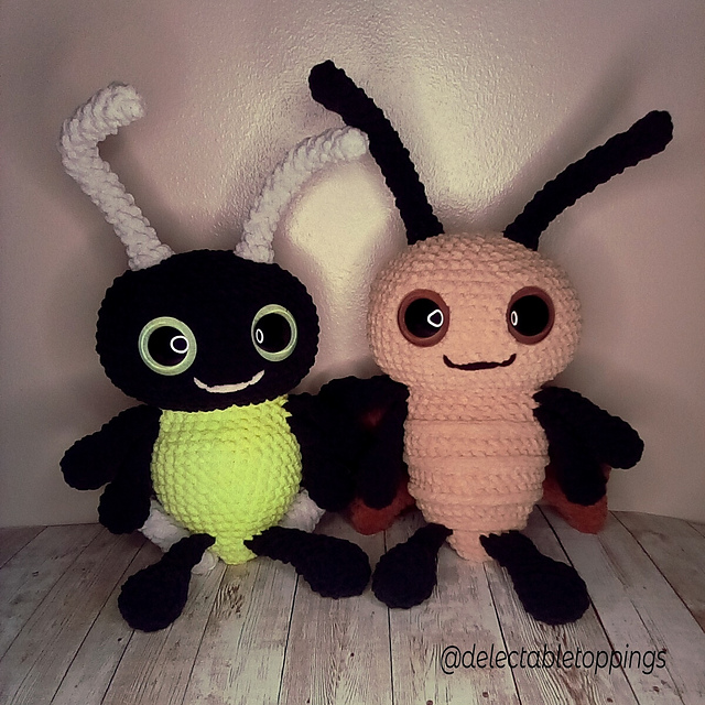 Glowria the Firefly and Chuckroach