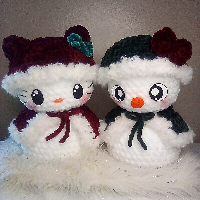 Vintage Snowkitty and Snowlady
