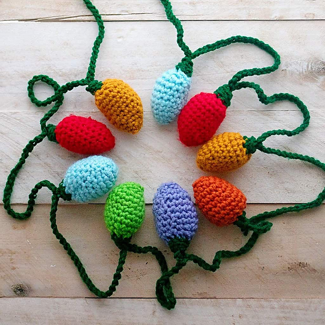 Crochet Christmas String Lights