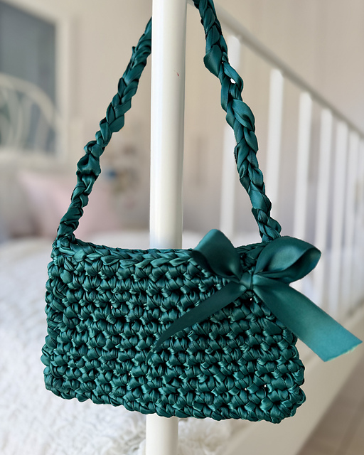 Ribbon Bag